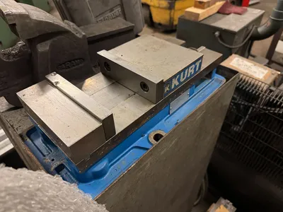 KURT 6" tooling and equipment | Bowland Trading Ltd (4)