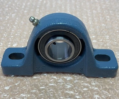 NEW AMI UCP205-16