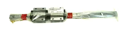 NEW THK SR25TB2UUC0+520LY LINEAR GUIDE SR25TB2UUC0520LY