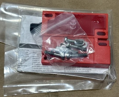 NEW Allen-Bradley 440N-G02099