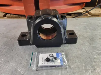 NEW SKF SE512-610