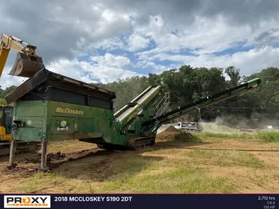 Used 2018 MCCLOSKEY S190 2DT Rectangular Screeners Tennessee US | Proxy Equipment #1426126