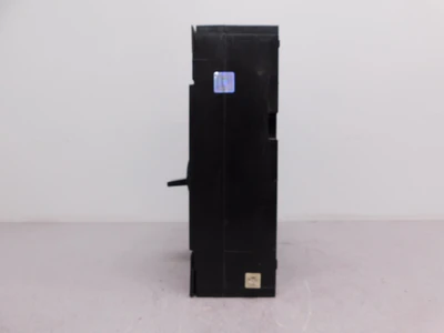 Used Square D MHL366001212 Circuit Breakers Ohio US | Equipment Recovery Corp. #1331110