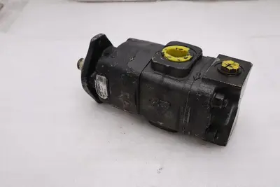 3269121137 Parker Commercial Intertech Gear Pump STOCK H1839
