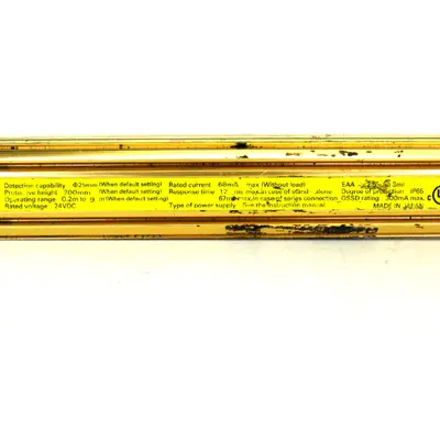 USED OMRON F3SJ-A0700P25-D
