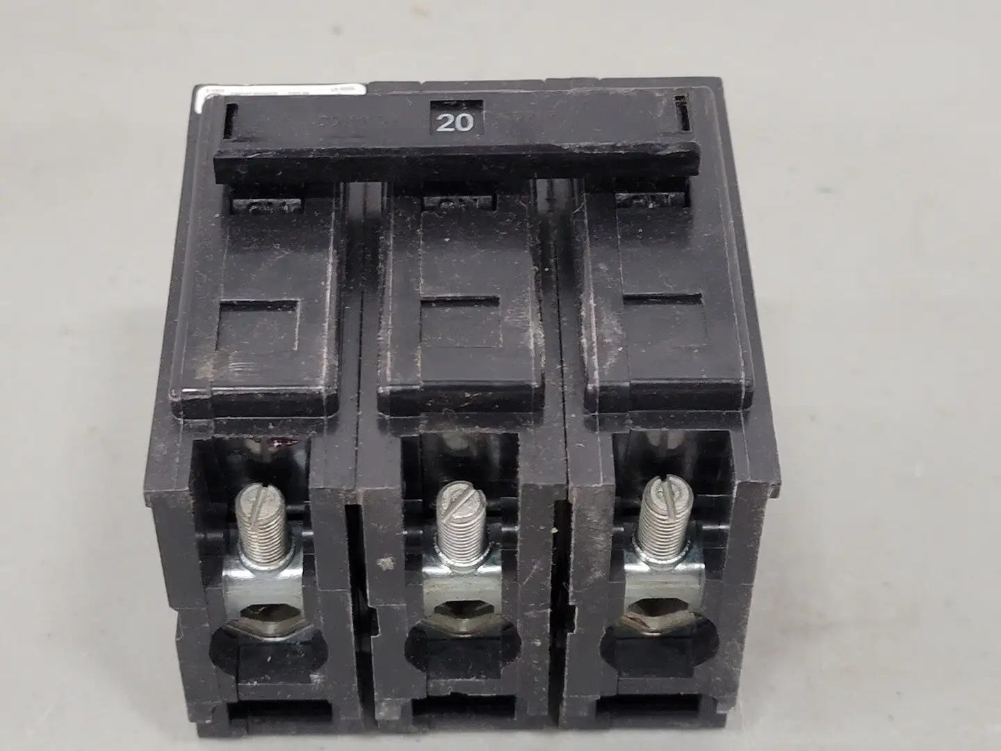 USED EATON BAB3020H