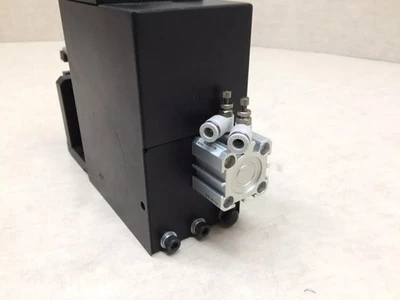 Pneumatic Rotating Gripper Assembly Airtac SDA25x45B SDA25x10B