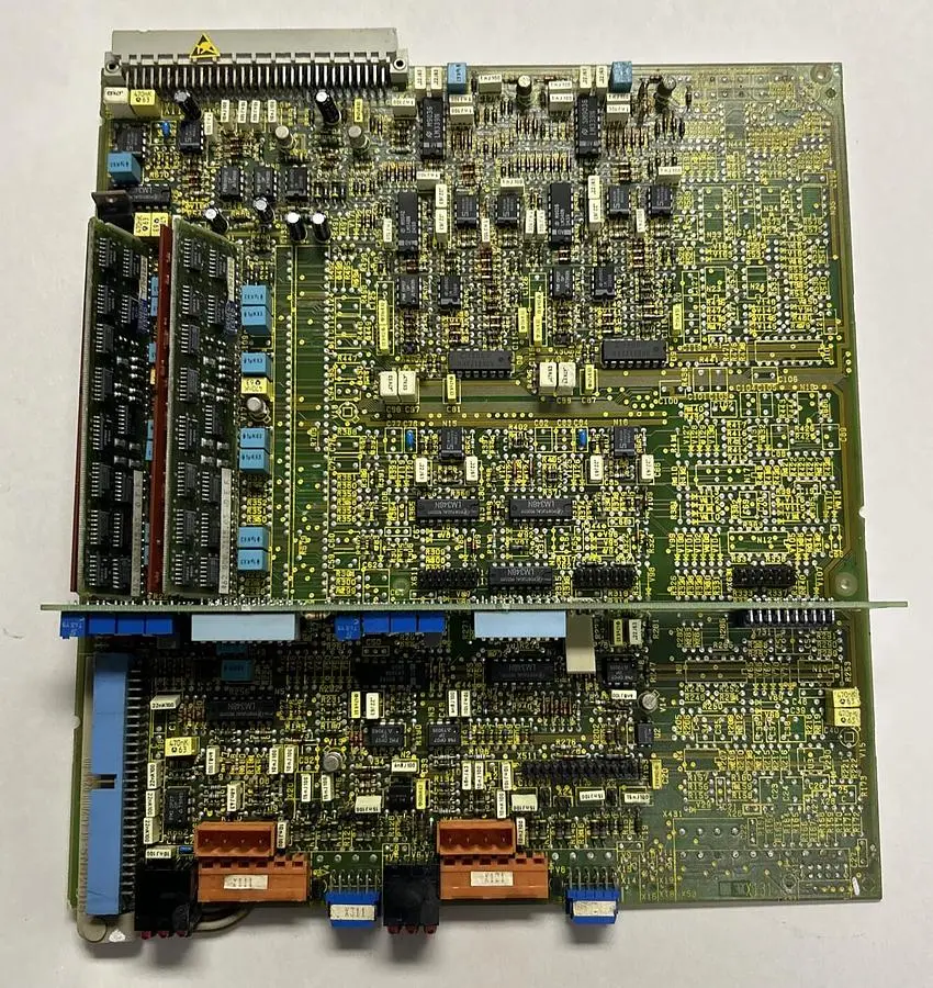 USED SIEMENS 6SC6100-0NA11