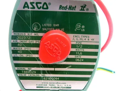 NEW ASCO 8210G094 SOLENOID VALVE T940365