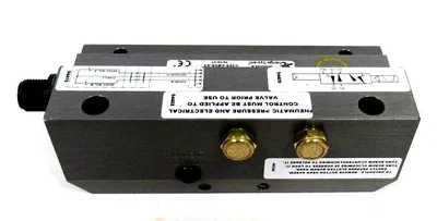 NEW APPLIED ROBOTICS S.1-EM-R-VD VALVE MODULE S1EMRVD 0305-C80A-03