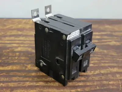 USED CUTLER-HAMMER BA220