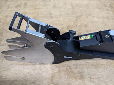 Used Universal Instruments 51458802 PCB Component Feeders Michigan US | 4Tech USA #1540450