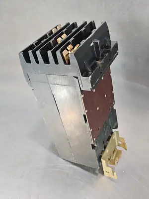 Square D KA-36110 Breaker 3P 200A 600VAC (BIN211)