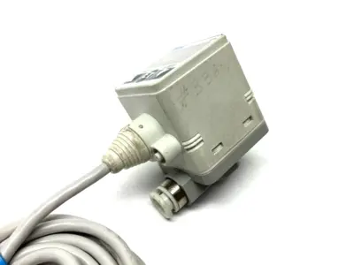 ZSE40F-C6-62L | SMC  Digital Vacuum Pressure Switch - Used