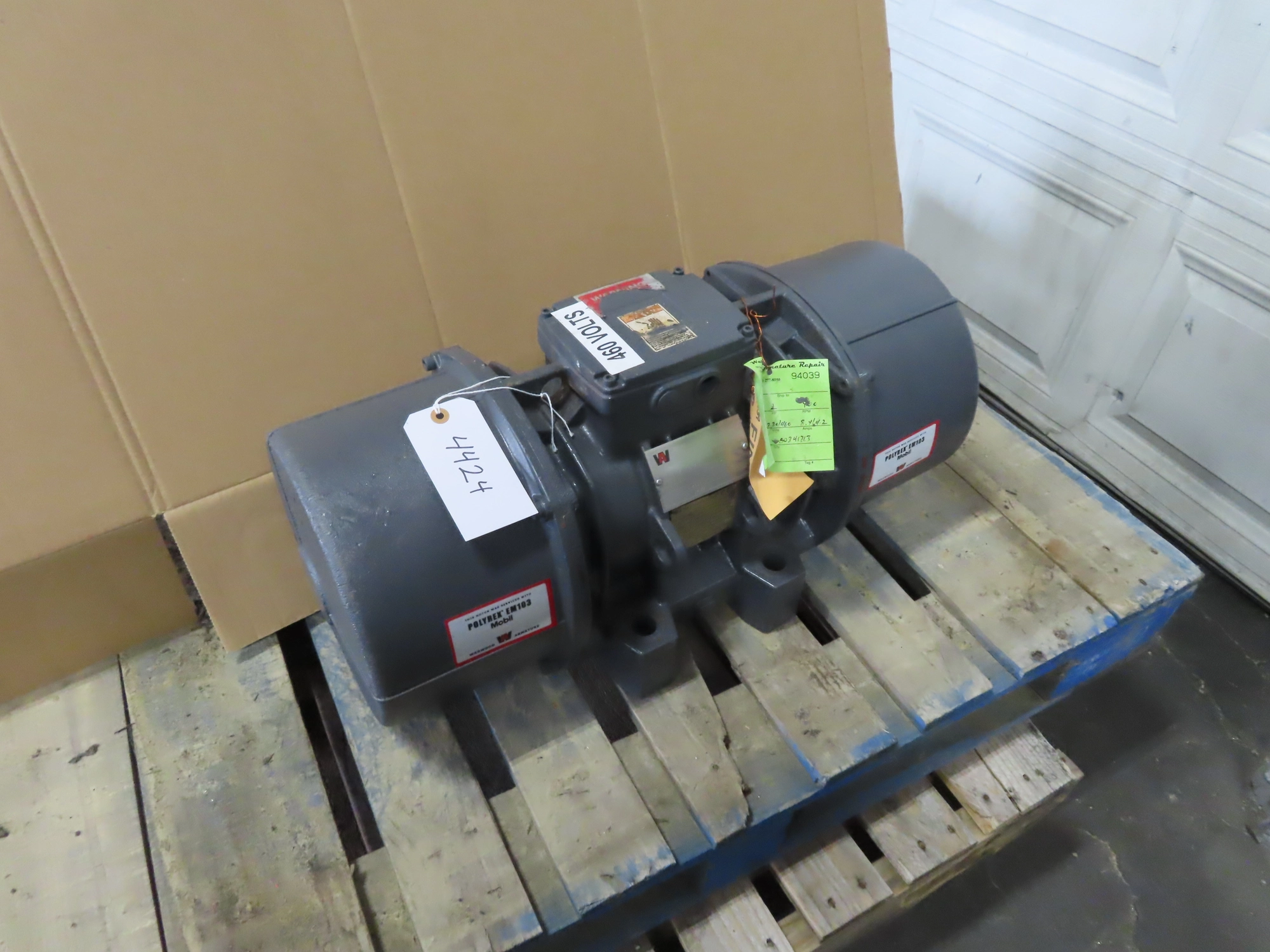 Carman Vibratory Motor, Refurbished, 2 HP