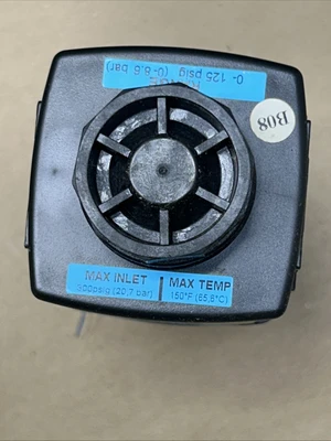 NEW Wilkerson R18-02-F000