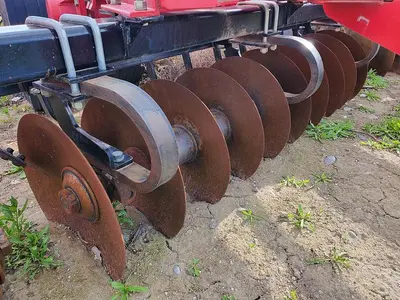 USED 2013 SUNFLOWER 1435
