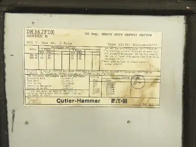 Cutler-Hammer Heavy Duty Safety Switch Enclosure 60A 600V 3Ph Nema 12