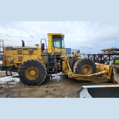 USED KOMATSU WD600-3