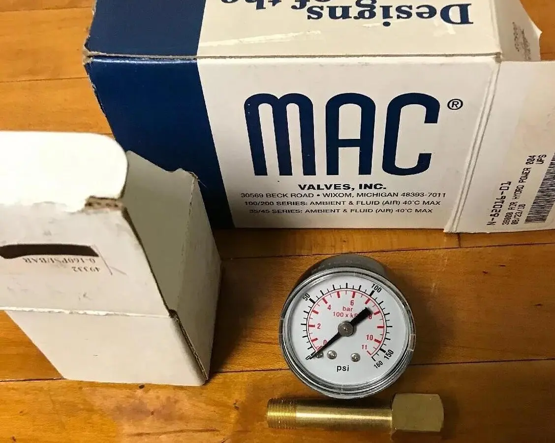 New | in-Stock MAC VALVES N-82016-01 Universal Pressure Meters | Surplus Asset Holdings #1216806