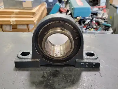 Pillow Block Bearing 2.95" Bore, P215