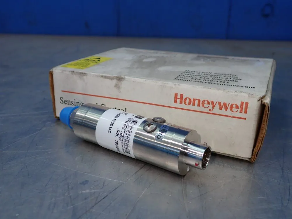 New | in-Stock SENSOTEC 060G52402 Pressure Transmitters Ohio US | HGR 24 #782525