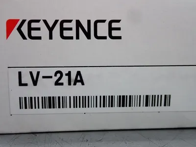 NEW KEYENCE LV21A