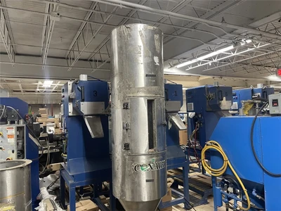 200 LB Conair CH 16-6 Insulated Drying Hopper