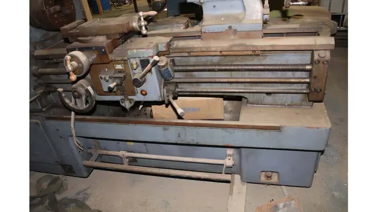 Used HWACHEON 18X40 Engine Lathes Maryland US | Trustworthy Equipment #1403353