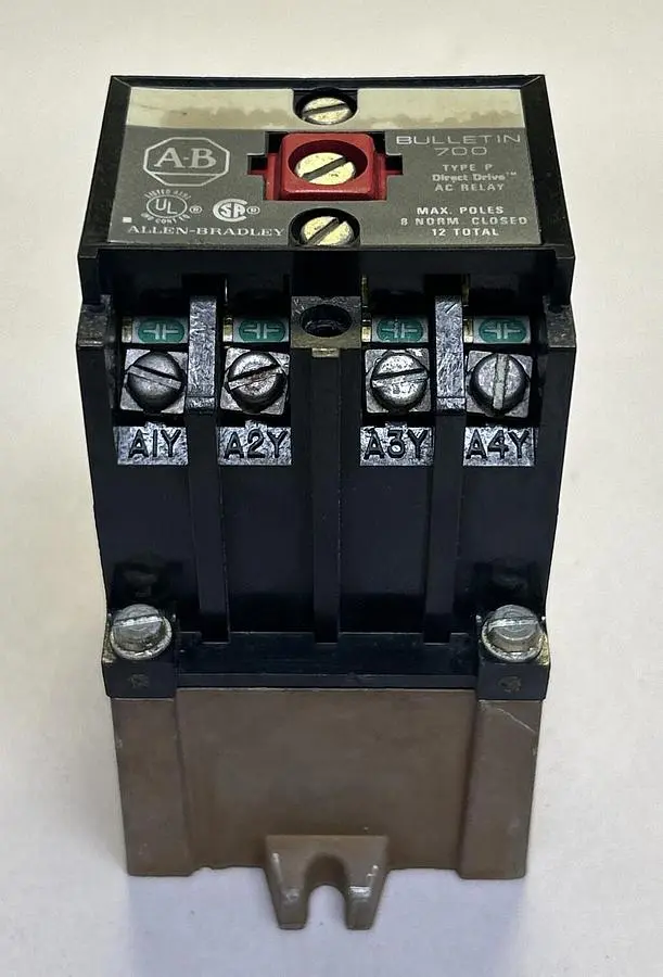 USED ALLEN-BRADLEY 700-P400A1