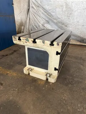 24" W X 18" D X 18" T CARLTON T-SLOTTED DRILL BOX TABLE. STOCK #0542926