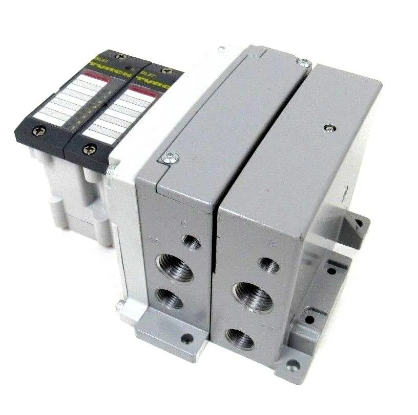 NEW TURCK BL67-16DO-0.1A-PNR MODULE AND MANIFOLD BL6716DO01APNR