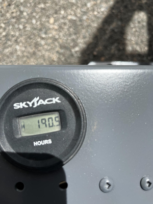 USED 2019 Skyjack SJ3219