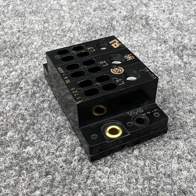 Used Eaton Bussmann 1725-3 Terminal Blocks California US | Davliegogo LLC #1707612
