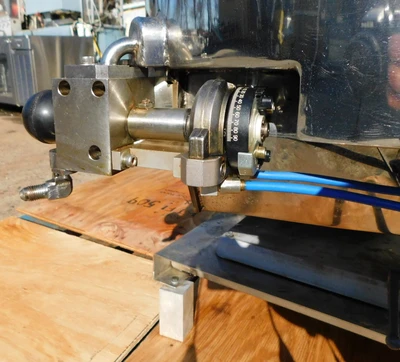USED HOT POUR FILLER HOT POUR FILLER