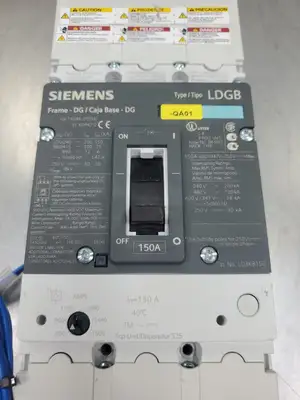 USED Siemens LD3KB150 TYPE LDGB CIRCUIT BREAKER, 150A 3-POLE