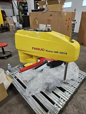 USED 2022 FANUC SR-20IA