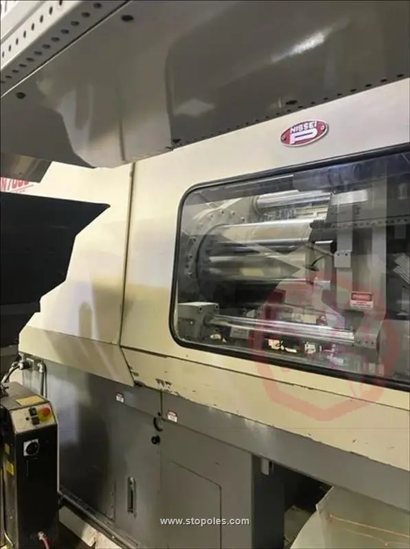 USED 1997 NISSEI FN7000