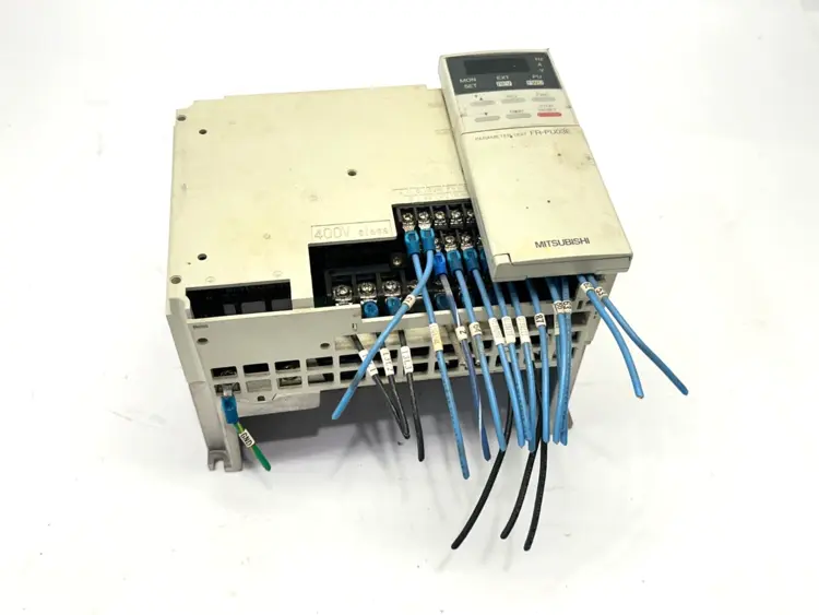 Used Mitsubishi Electric FR-A044-1.5K-CD Variable Speed Drives Michigan US | Maverick Industrial Sales #1462655