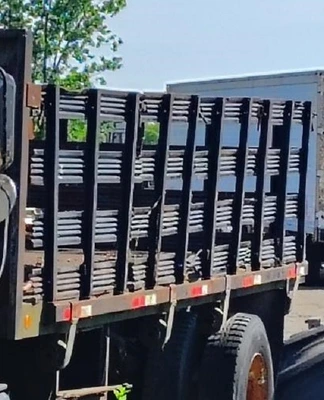 Used 2015 TRUCK TECH ENGINEERS 20 FT STAKE Flatbed Trucks Michigan US | Proxy Equipment #1425978