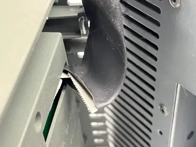 EX1000 | Eaton  Uninterruptible Power Supply 900W 1000VA DAMAGED CABLE NO BATTERY - For parts or not working