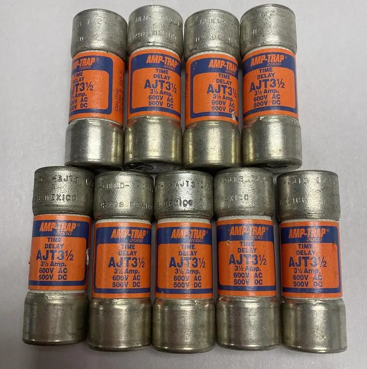 New | in-Stock FERRAZ SHAWMUT AJT3 1/2 Miscellaneous Equipment (Electrical & Power) | Surplus Asset Holdings #1189544
