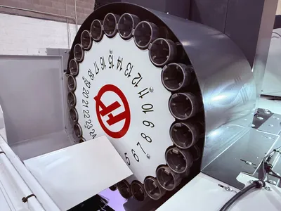 2015 HAAS VF-2SS Vertical Machining Centers | Hindley Machine Tool Sales, LLC (15)