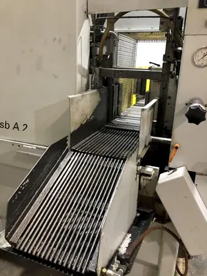 10" X 10" KASTO MODEL #SSB-A2-CNC-CC AUTOMATIC VERTICAL BAND SAW: STOCK #17306