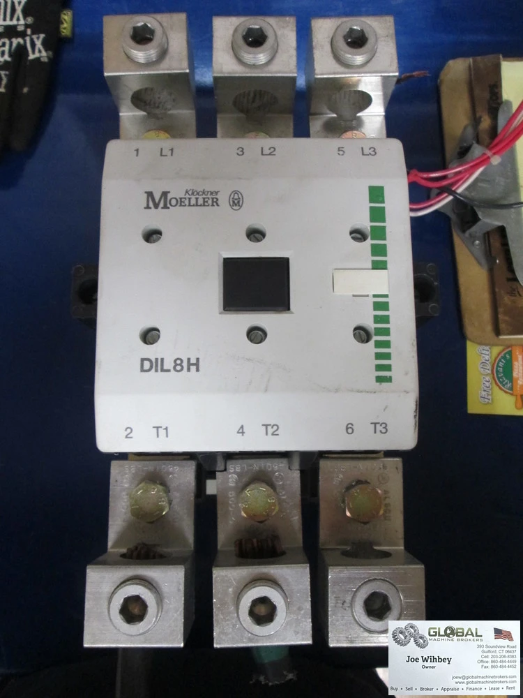 Klockner Moeller DIL8H 330A 600 Volt AC 3Ph Magnetic Starter W/Breakers, Contactors