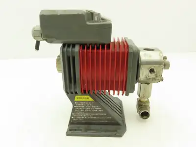 Iwaki EH-C20SH-200R9 Metering Pump Dosing Chemical 120ml/Min Pres .69MPa 200V