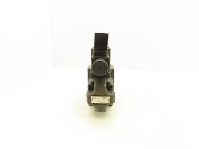 Used HUSKY HYDROLUX MOOG _UNKNOWN_ Valves/Fittings | Arrow Industrial #623535