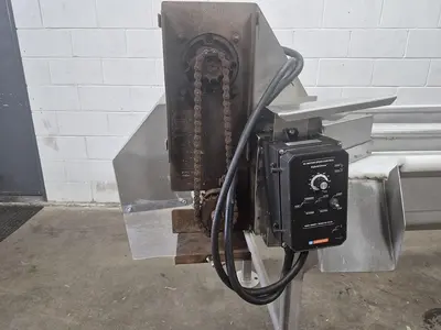 6.75 Feet Sorting Conveyor