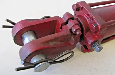 Hydroline Rockford 2.5” Bore x 24” Stroke Hydraulic Cylinder 2500 psi