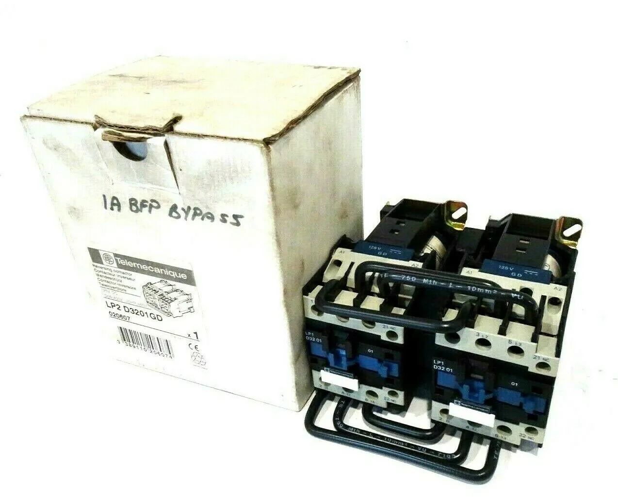 NEW TELEMECANIQUE LP2D3201GD REVERSING CONTACTOR